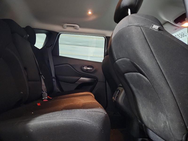 2019 JEEP CHEROKEE LATITUDE — Фото 11 из 13
