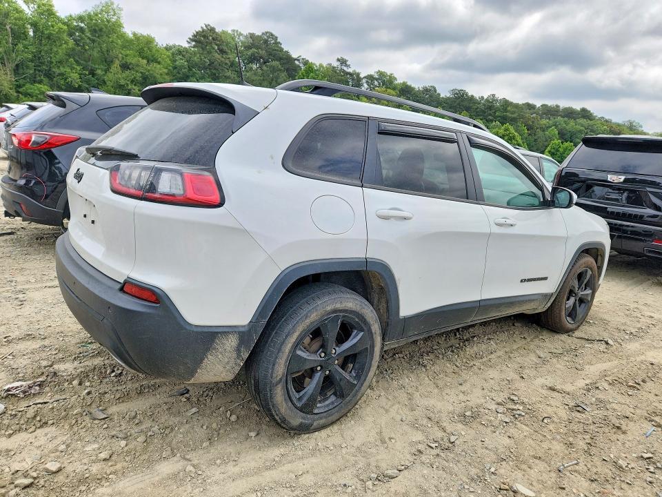2019 JEEP CHEROKEE LATITUDE PLUS — Фото 3 из 13