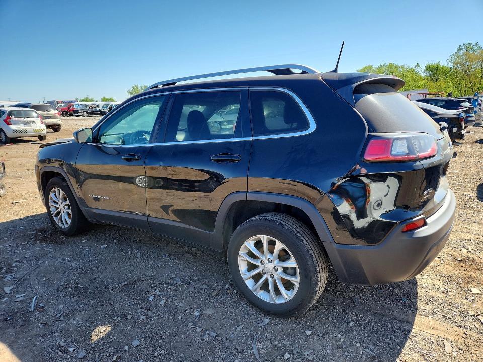 2019 JEEP CHEROKEE LATITUDE — Фото 2 из 13