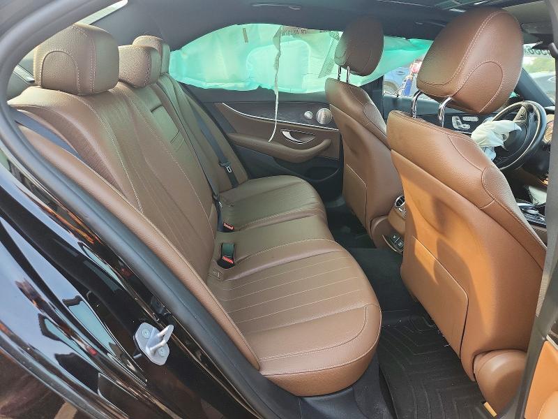 2018 MERCEDES-BENZ E 300 4MATIC — Фото 10 из 12