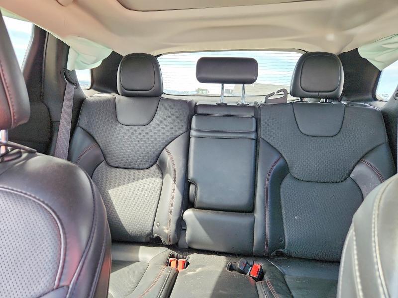 2019 JEEP CHEROKEE TRAILHAWK — Фото 10 из 14