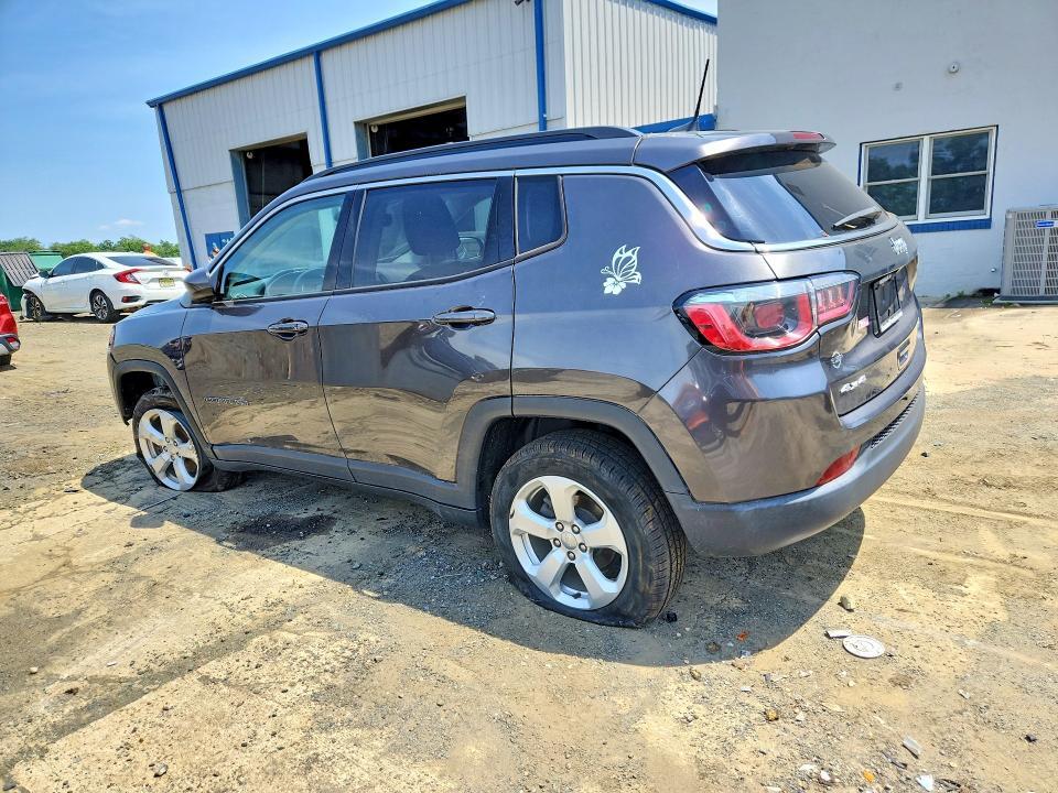 2019 JEEP COMPASS LATITUDE — Фото 2 из 12