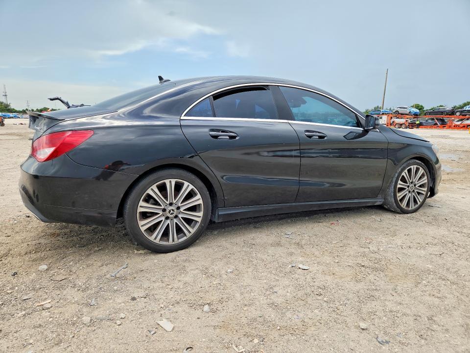 2018 MERCEDES-BENZ CLA 250 4MATIC — Фото 3 из 12