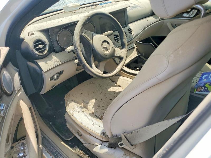 2018 MERCEDES-BENZ E 300 4MATIC — Фото 8 из 12