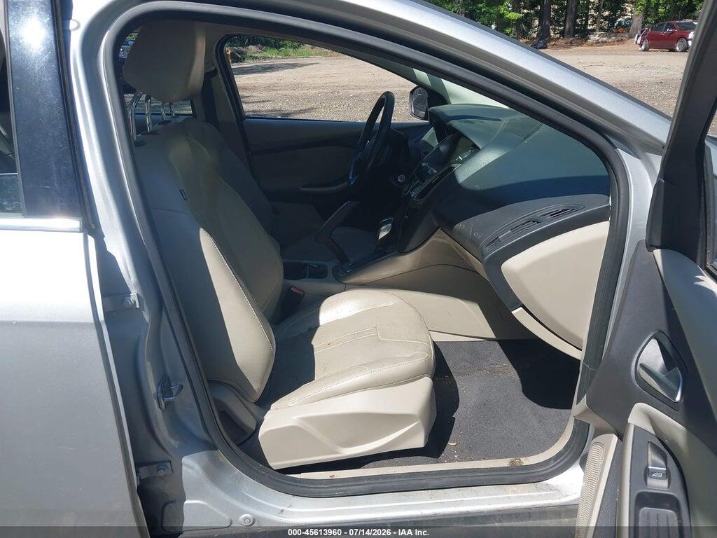 1FAHP3H29CL172963 2012 FORD FOCUS photo no. 5