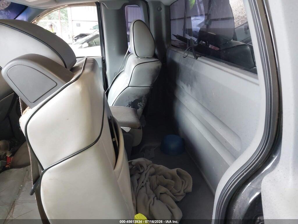 1FTRF02W94KB98630 2004 FORD F-150 photo no. 8