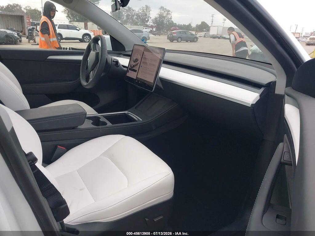 7SAYGDED1RF011396 2024 TESLA MODEL Y photo no. 5