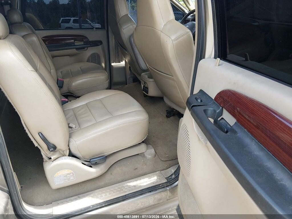 1FMSU43P85EA65343 2005 FORD EXCURSION photo no. 8