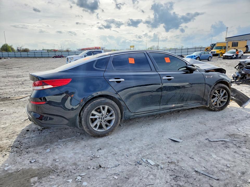 2019 KIA OPTIMA LX — Фото 3 из 12