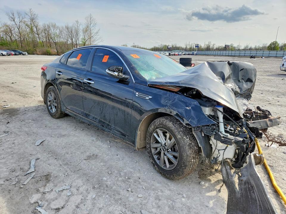 2019 KIA OPTIMA LX — Фото 4 из 12