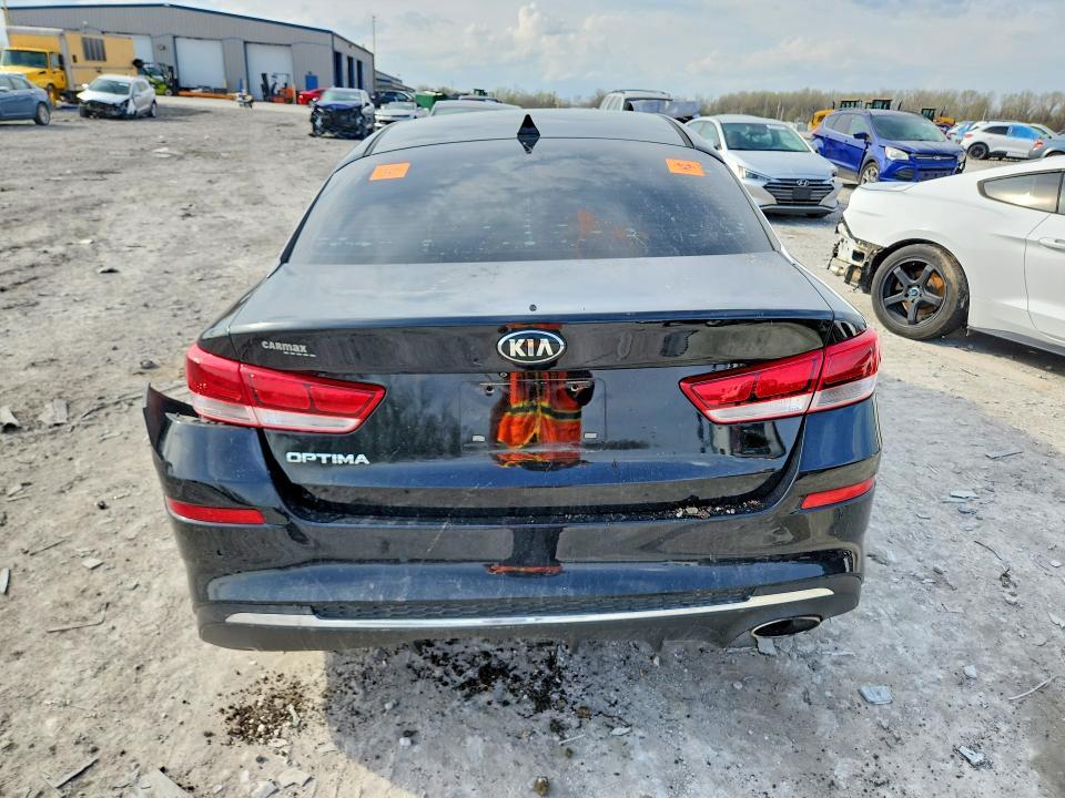 2019 KIA OPTIMA LX — Фото 6 из 12