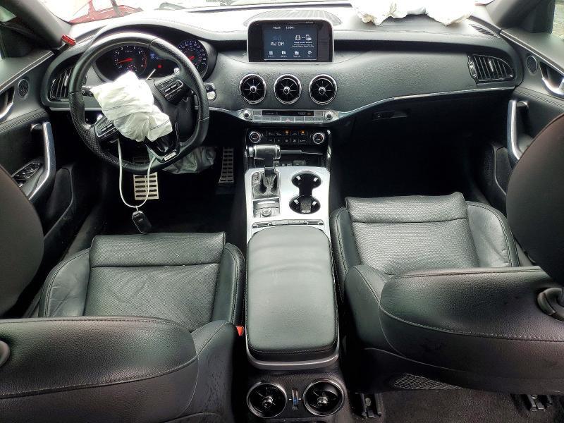 2019 KIA STINGER GT — Фото 8 из 12