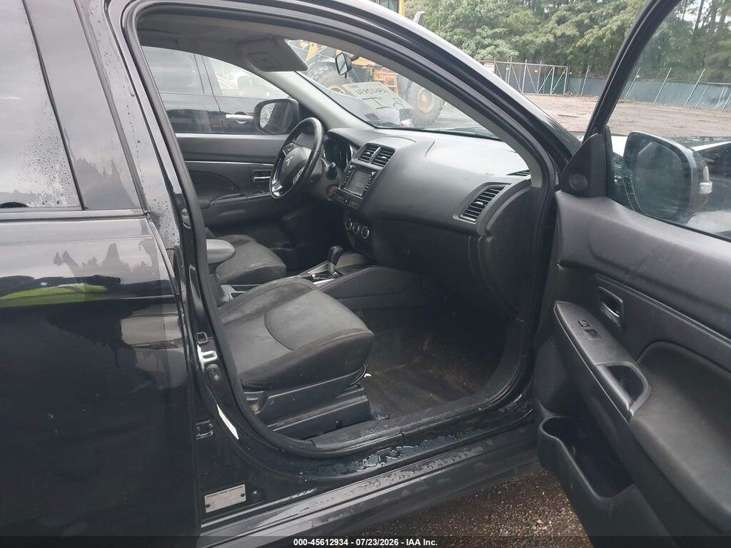 JA4AP3AU7JU006482 2018 MITSUBISHI OUTLANDER SPORT photo no. 5