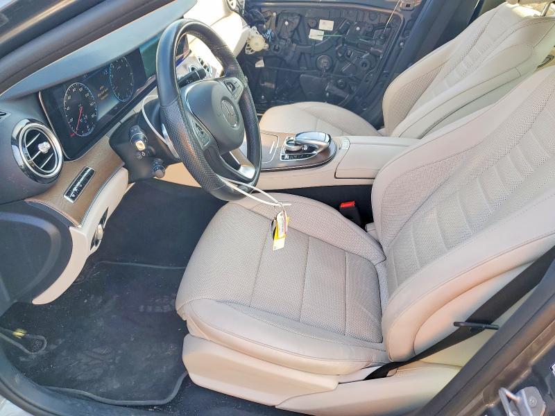 2018 MERCEDES-BENZ E 300 4MATIC — Фото 7 из 12