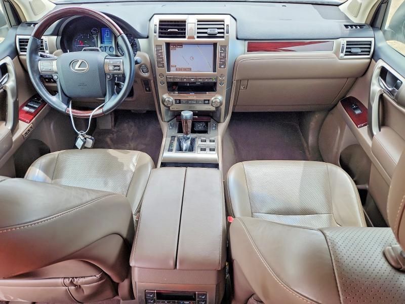 2019 LEXUS GX 460 PREMIUM — Фото 8 из 13