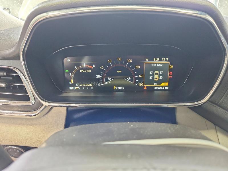 2019 LINCOLN CONTINENTAL SELECT — Фото 9 из 12