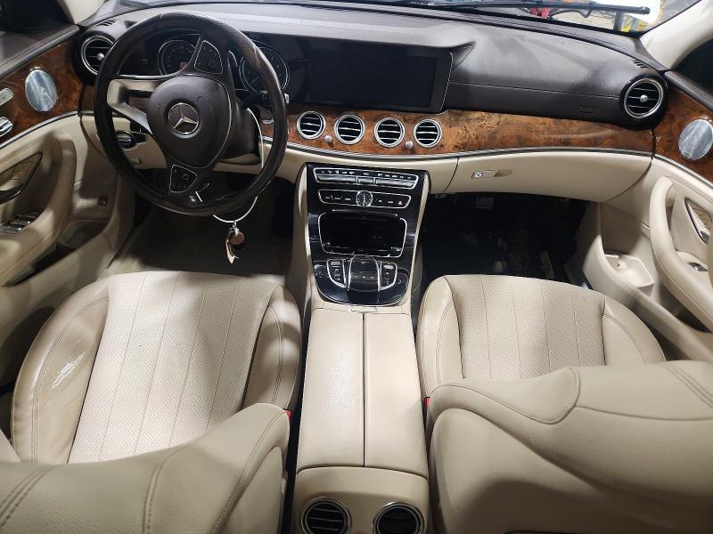 2018 MERCEDES-BENZ E 300 4MATIC — Фото 8 из 13