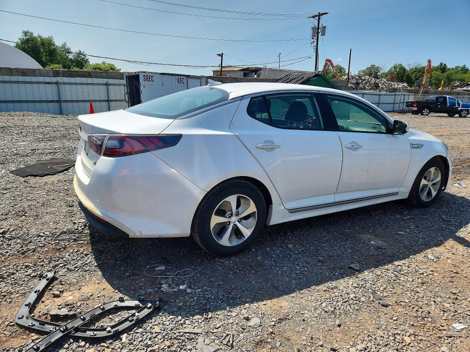KNAGM4AD1E5070318 2014 KIA OPTIMA photo no. 3