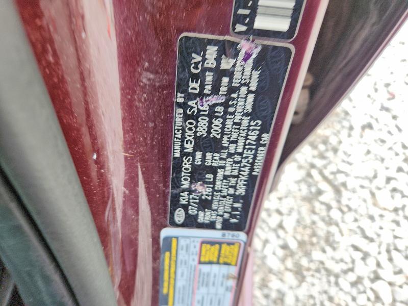 3KPFK4A75JE174615 2018 KIA FORTE photo no. 12