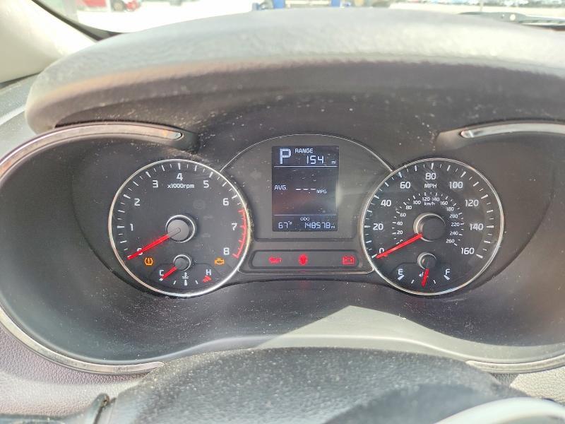 3KPFK4A75JE174615 2018 KIA FORTE photo no. 9