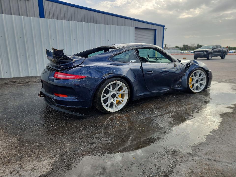 2015 PORSCHE 911 GT3 — Фото 3 из 12