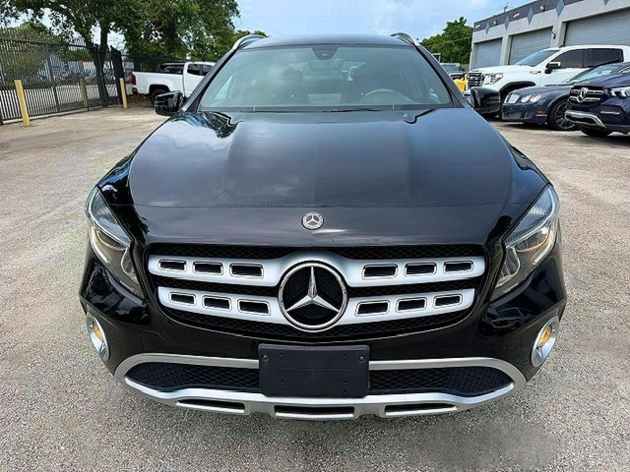 2018 MERCEDES-BENZ GLA 250 — Фото 5 из 15