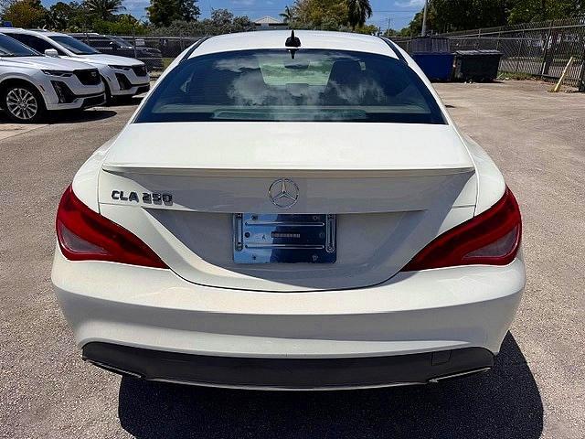 2018 MERCEDES-BENZ CLA 250 — Фото 6 из 15