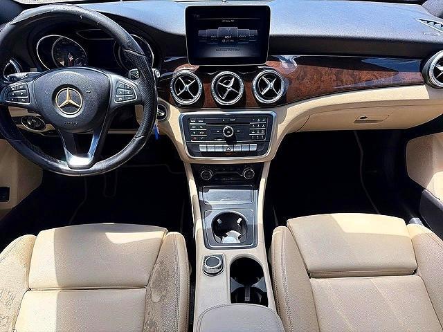 2018 MERCEDES-BENZ CLA 250 — Фото 8 из 15