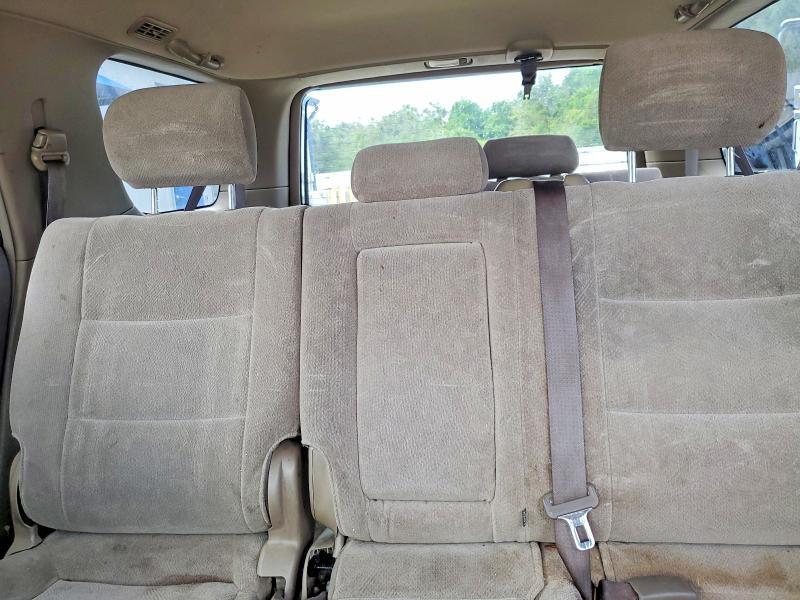 5TDZT34AX2S135599 2002 TOYOTA SEQUOIA photo no. 10