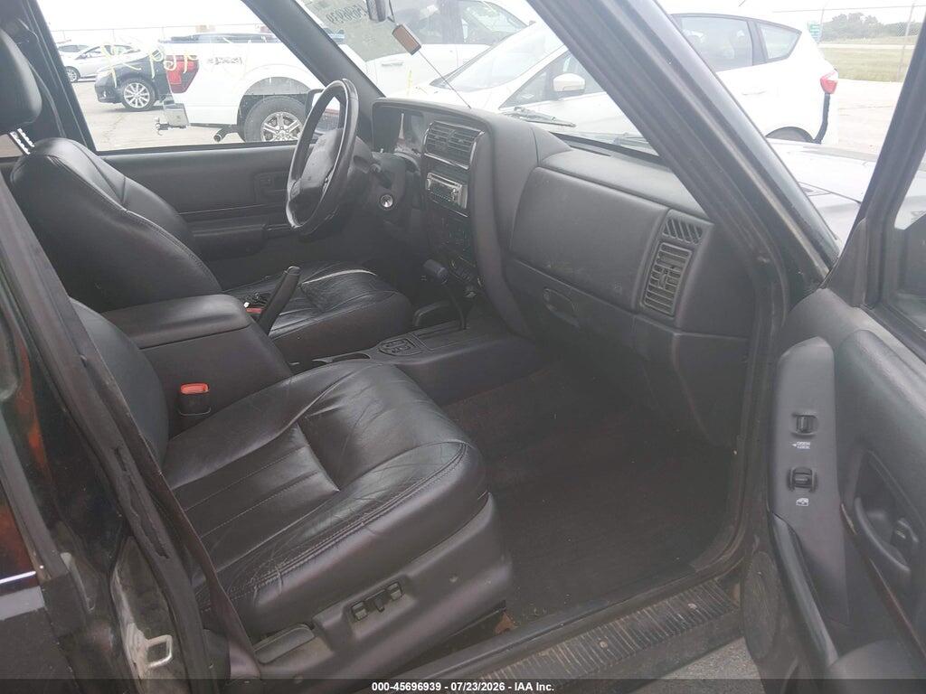 1J4FF68S8YL189504 2000 JEEP CHEROKEE photo no. 5