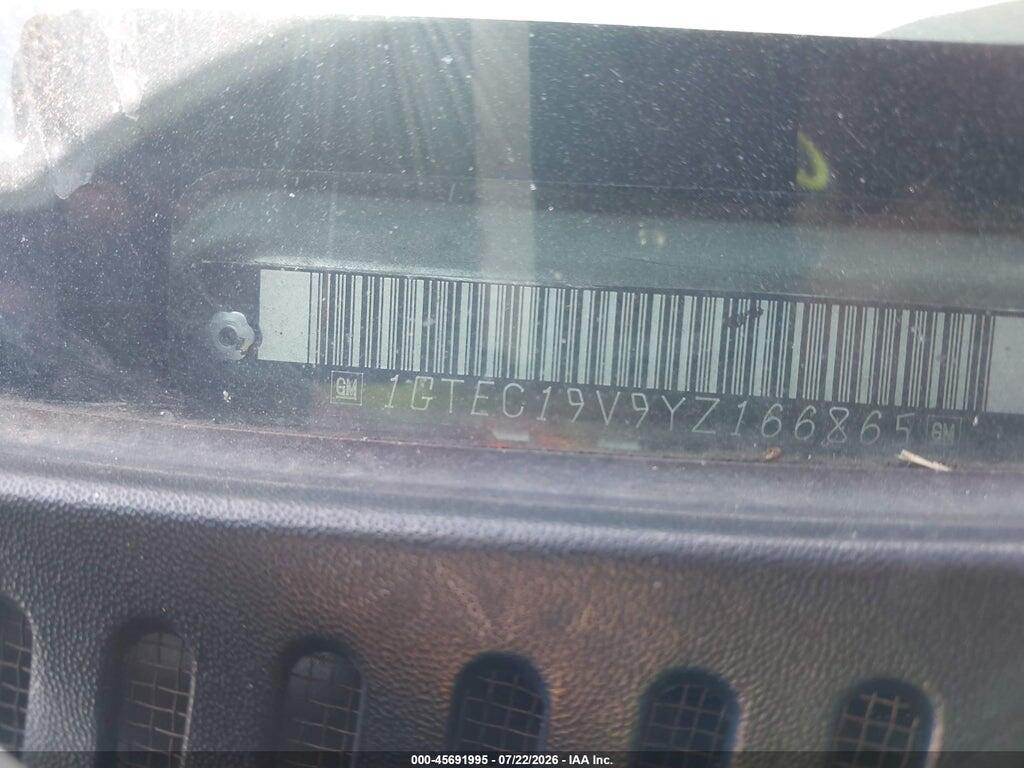 1GTEC19V9YZ166865 2000 GMC SIERRA 1500 photo no. 9