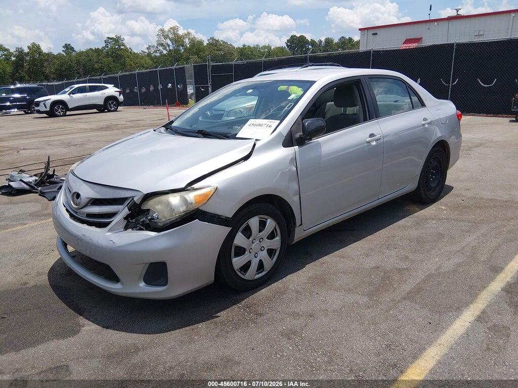 5YFBU4EE2CP023539 2012 TOYOTA COROLLA photo no. 2