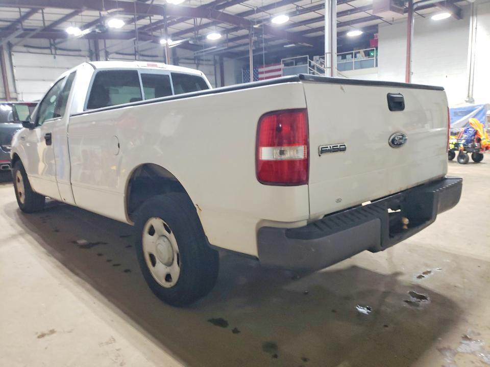 1FTRF12255NB94514 2005 FORD F150 photo no. 2