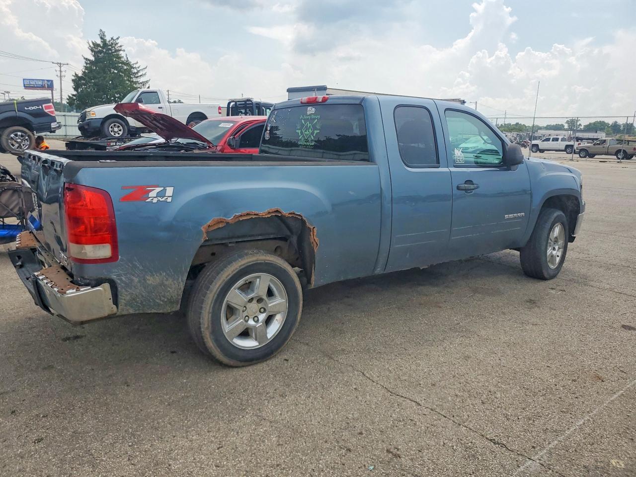 2012 GMC SIERRA K1500 SLE — Фото 3 из 12