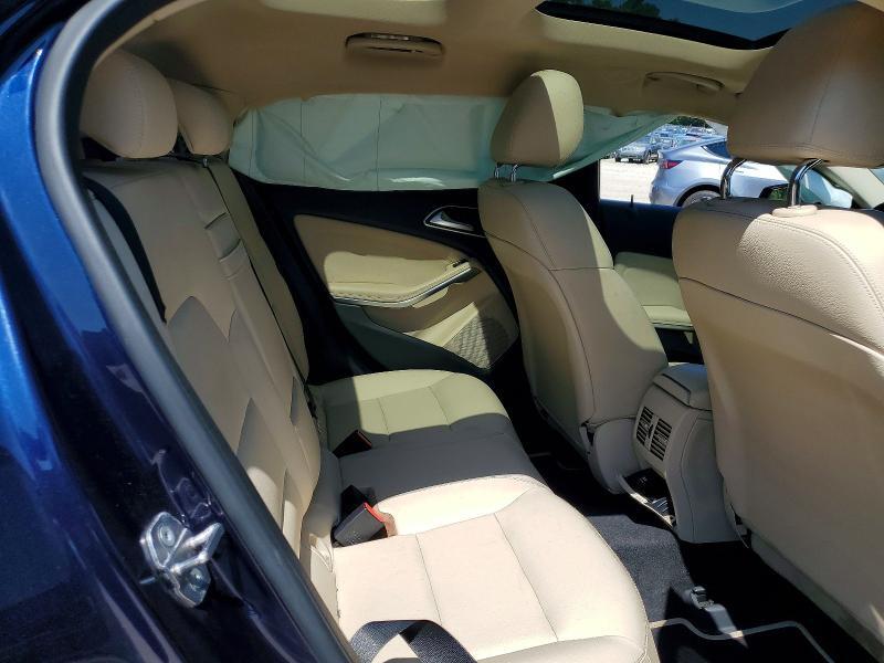 2019 MERCEDES-BENZ GLA 250 4MATIC — Фото 11 из 13