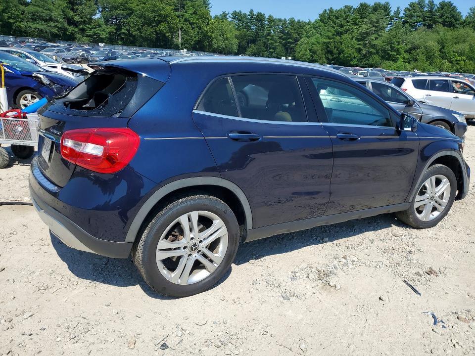 2019 MERCEDES-BENZ GLA 250 4MATIC — Фото 3 из 13