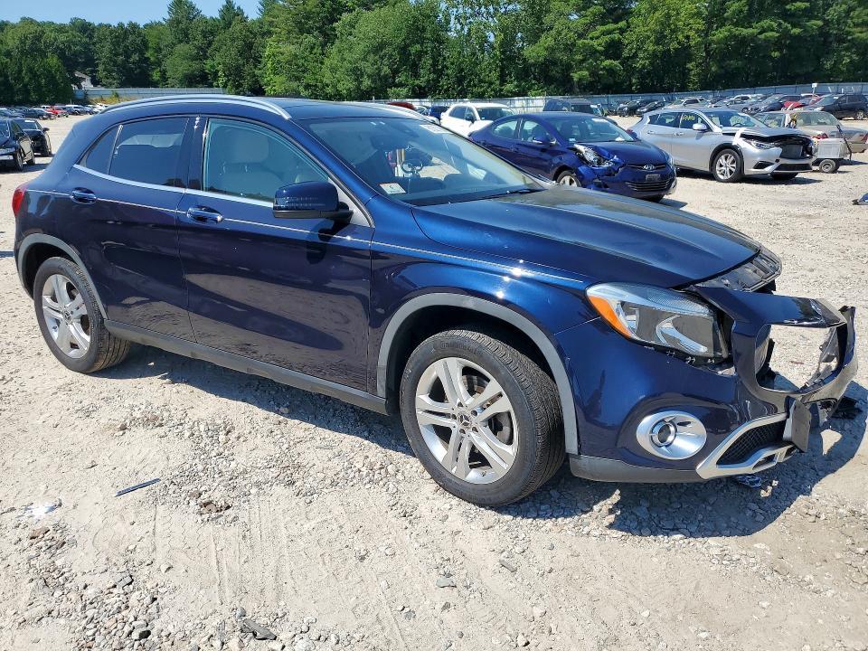 2019 MERCEDES-BENZ GLA 250 4MATIC — Фото 4 из 13