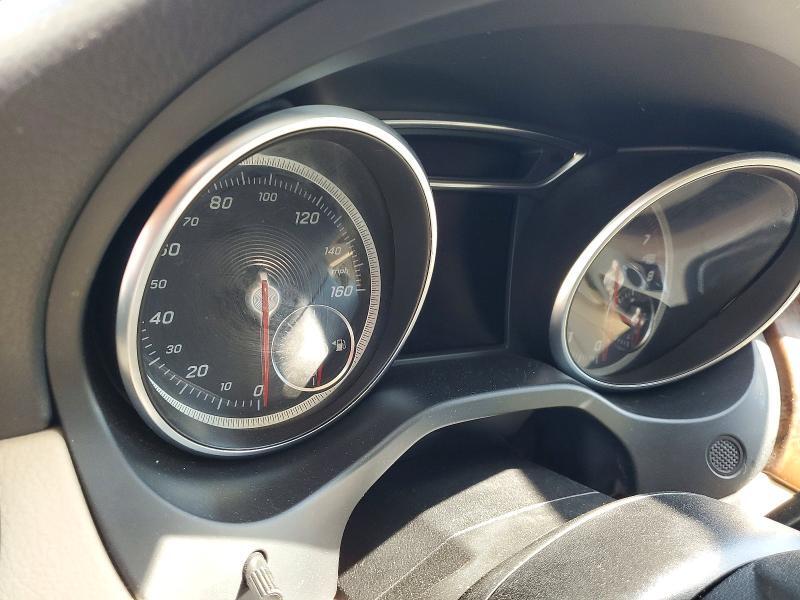 2019 MERCEDES-BENZ GLA 250 4MATIC — Фото 9 из 13