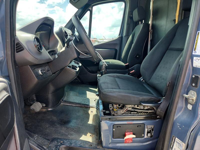 2019 MERCEDES-BENZ SPRINTER 2500/3500 DELIVERY VAN — Фото 7 из 13
