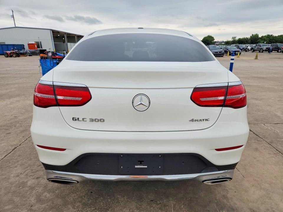 2019 MERCEDES-BENZ GLC COUPE 300 4MATIC — Фото 6 из 13