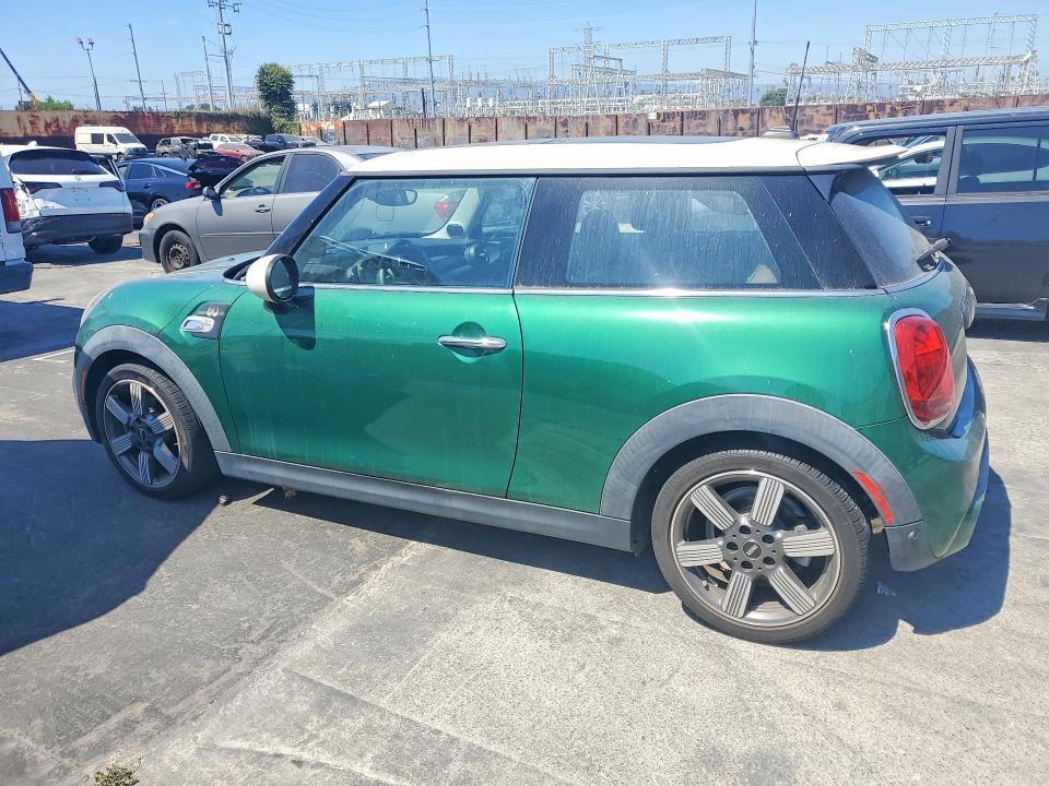 WMWXP7C51K2L14593 2019 MINI COOPER photo no. 2