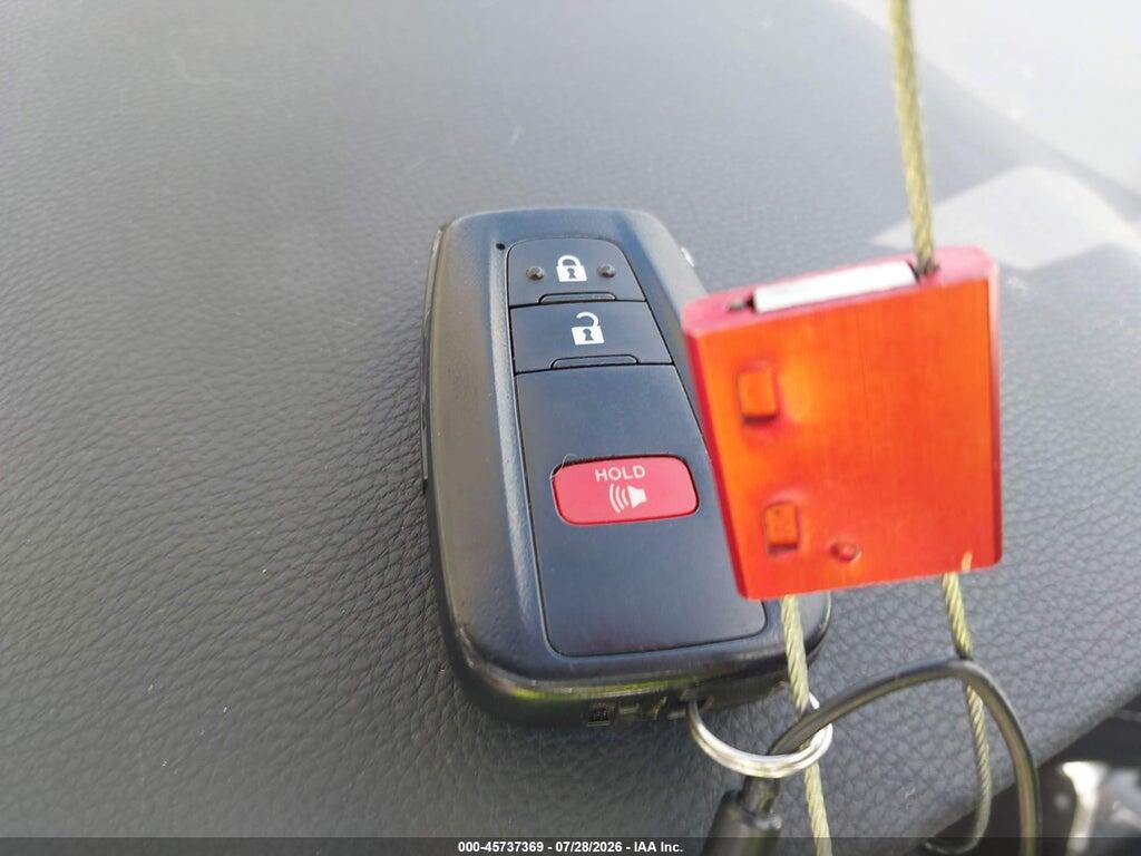 2T3W1RFV0SC320319 2025 TOYOTA RAV4 photo no. 11