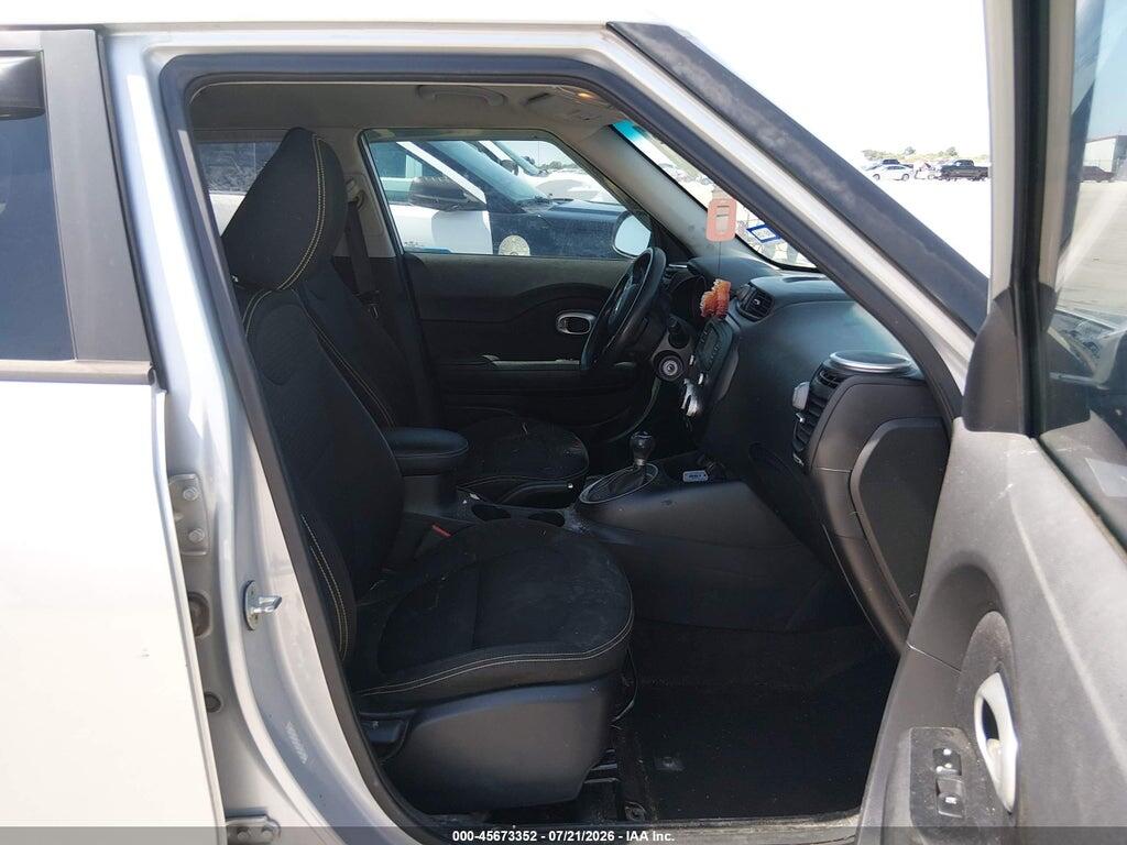 KNDJP3A51G7844836 2016 KIA SOUL photo no. 5