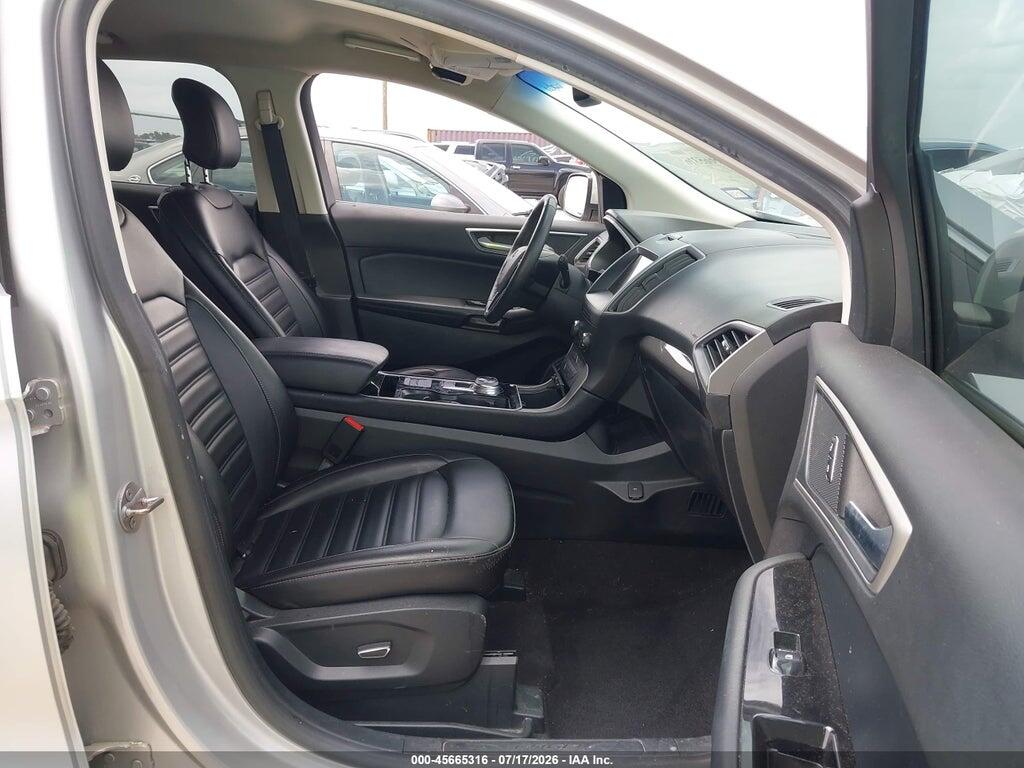 2FMPK3J9XKBC19682 2019 FORD EDGE photo no. 5