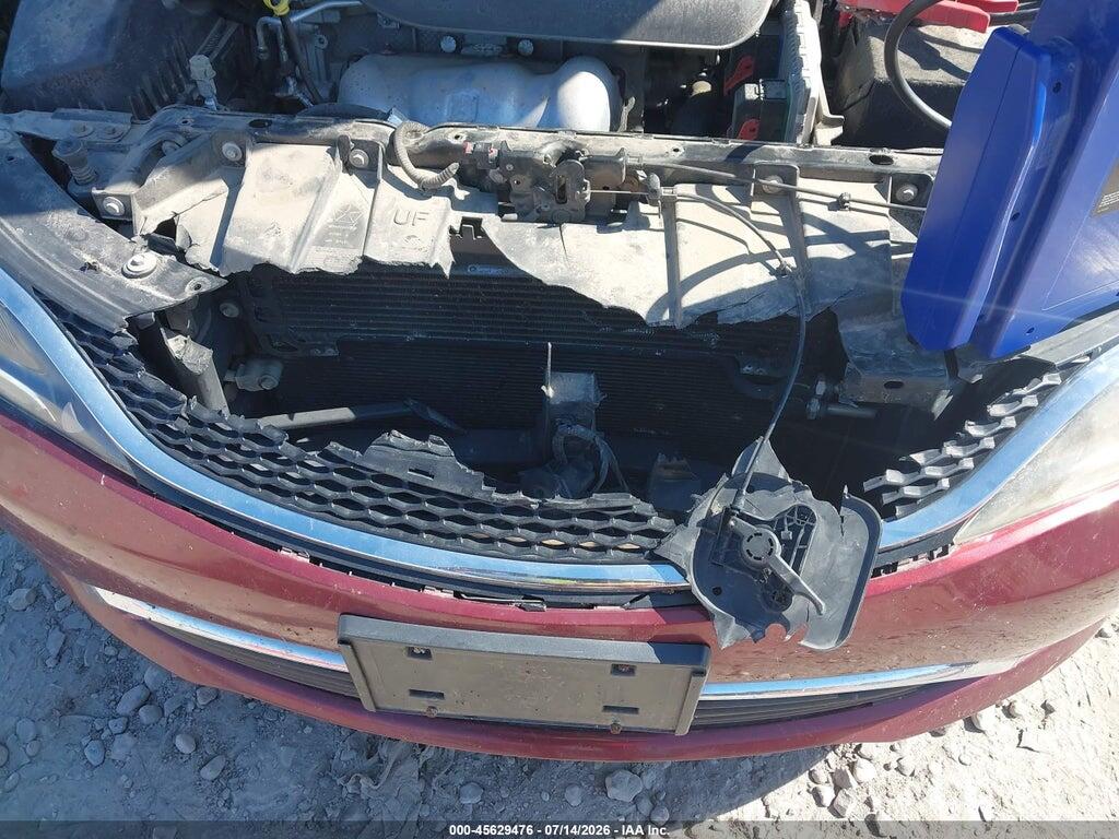 1C3CCCAB9GN116790 2016 CHRYSLER 200 photo no. 6