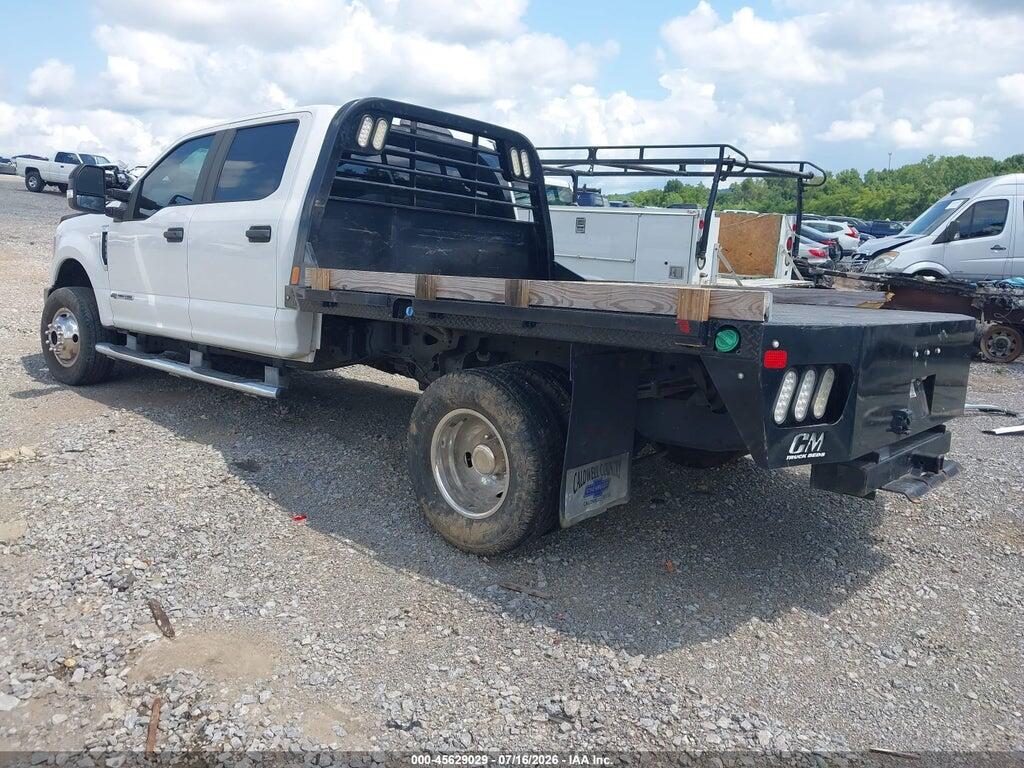 1FD8W3HT0KEE23647 2019 FORD F-350 CHASSIS photo no. 3