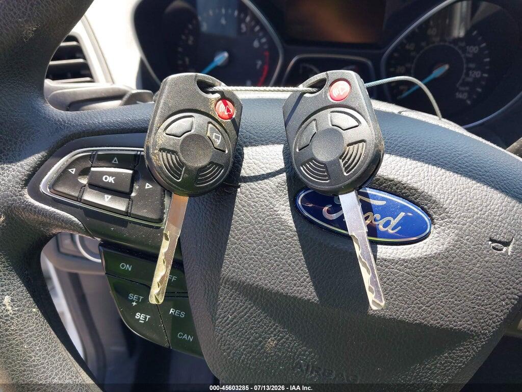 1FMCU0GD3HUC79227 2017 FORD ESCAPE photo no. 11