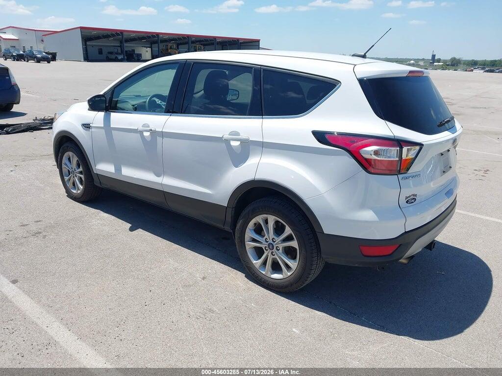 1FMCU0GD3HUC79227 2017 FORD ESCAPE photo no. 3