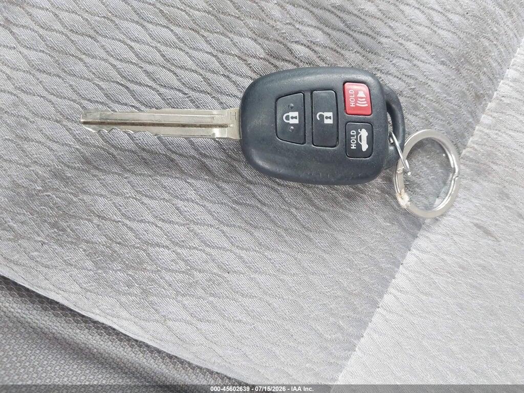 5YFBURHE6GP446865 2016 TOYOTA COROLLA photo no. 11