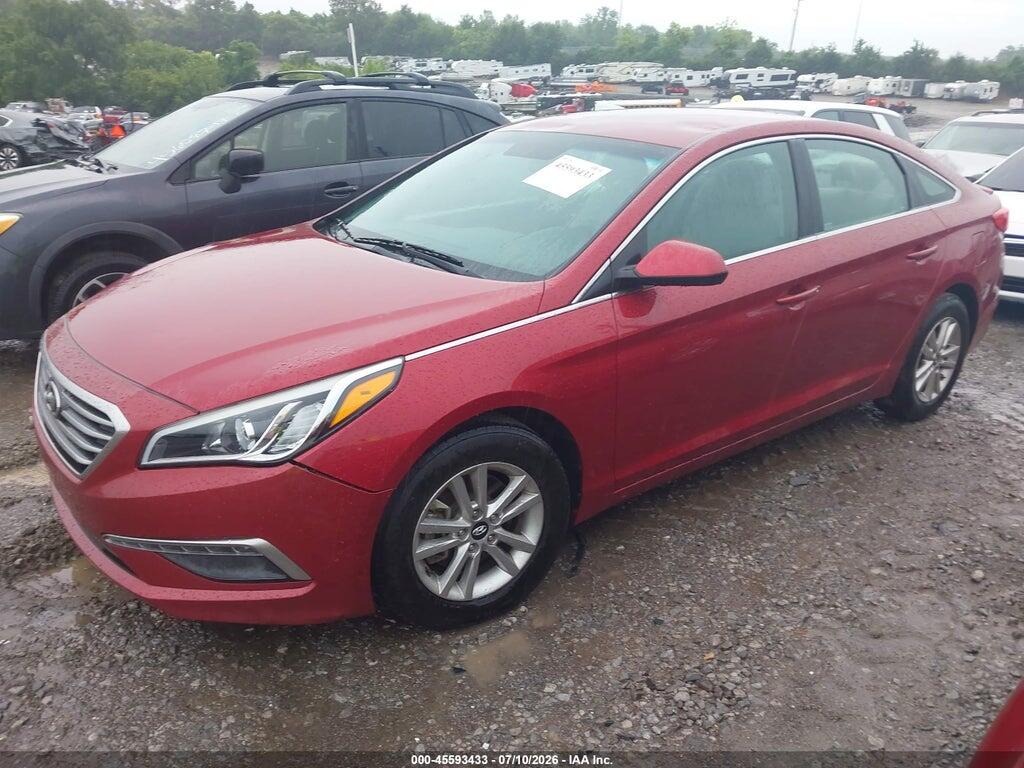 5NPE24AF6FH184446 2015 HYUNDAI SONATA photo no. 2